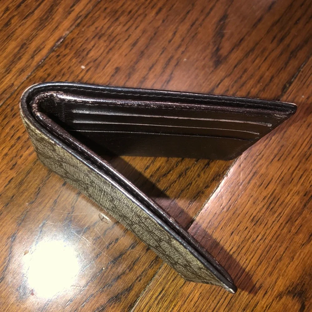 GUCCI GG Supreme Brown Leather Coated Canvas Monogram Bifold Wallet